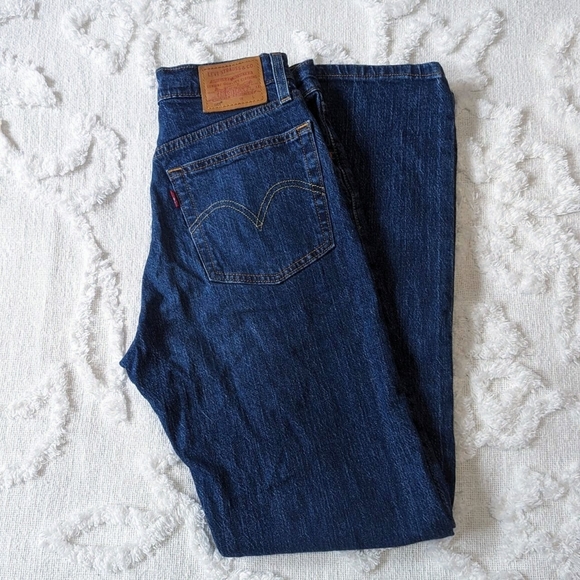 Levi's 501 button up straight leg jeans, size 25 x 30. - Picture 2 of 8